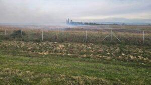 Read more about the article MINISTARSTVO UPOZORAVA: ZABRANJENO SPALJIVANJE STRNJIKE – SVE SPALJENE PARCELE BIĆE STAVLJENE U PASIVAN STATUS