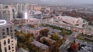 Read more about the article ALMA-ATA KAZAHSTAN.  Gostoljubiva metropola od stakla i betona podno snežnih planina